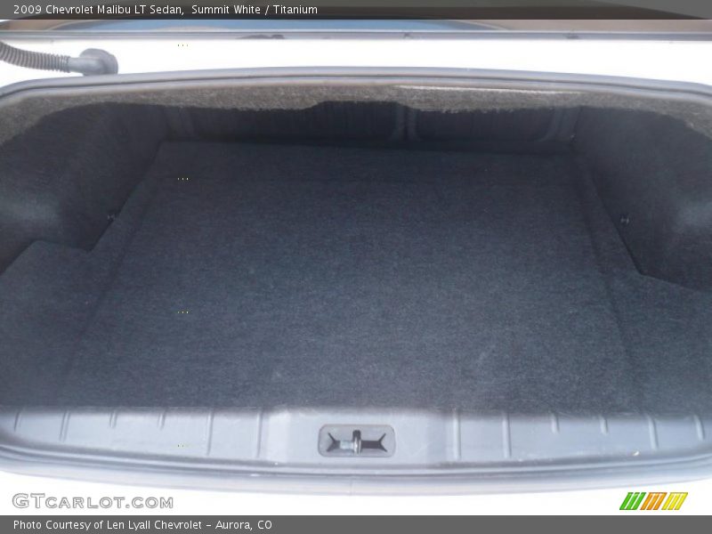 Summit White / Titanium 2009 Chevrolet Malibu LT Sedan