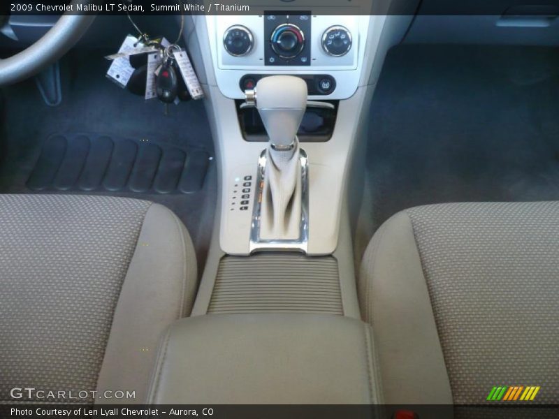 Summit White / Titanium 2009 Chevrolet Malibu LT Sedan