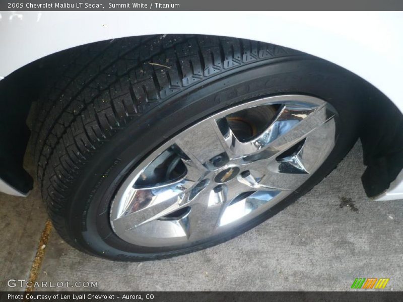 Summit White / Titanium 2009 Chevrolet Malibu LT Sedan