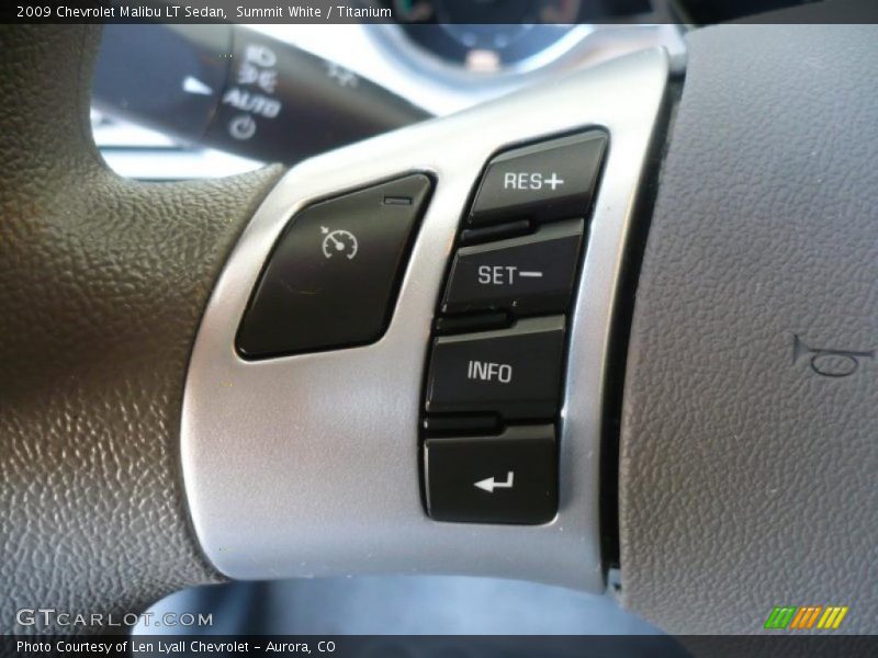 Summit White / Titanium 2009 Chevrolet Malibu LT Sedan