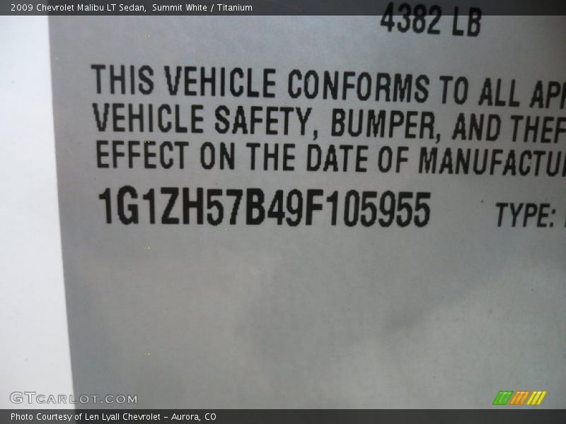 Summit White / Titanium 2009 Chevrolet Malibu LT Sedan