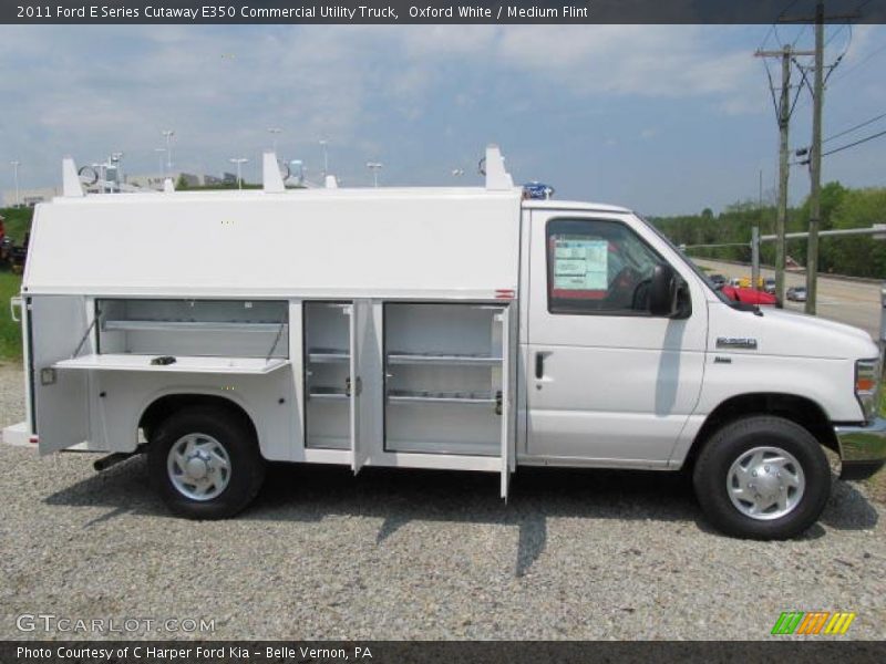  2011 E Series Cutaway E350 Commercial Utility Truck Oxford White