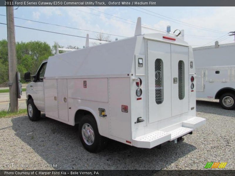 Oxford White / Medium Flint 2011 Ford E Series Cutaway E350 Commercial Utility Truck