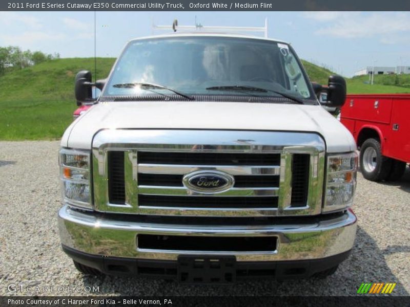 Oxford White / Medium Flint 2011 Ford E Series Cutaway E350 Commercial Utility Truck