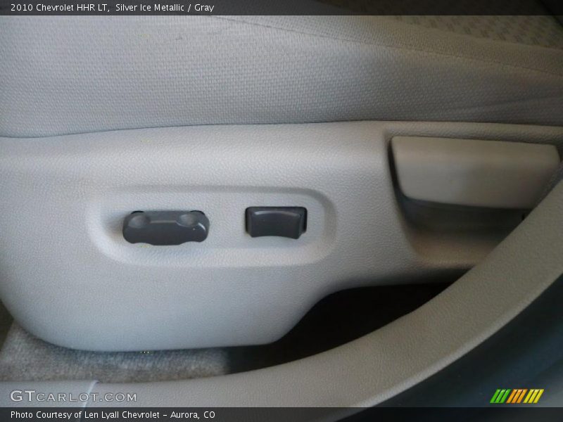 Silver Ice Metallic / Gray 2010 Chevrolet HHR LT