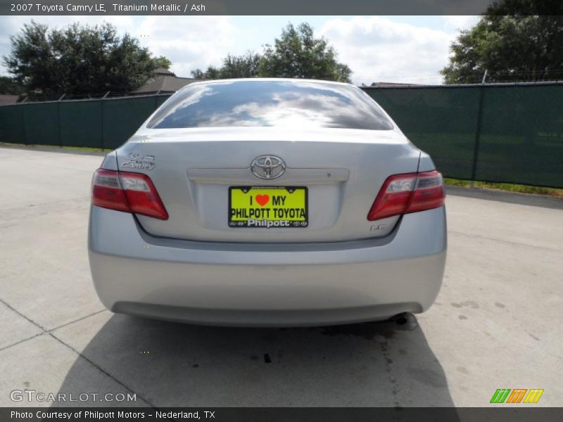 Titanium Metallic / Ash 2007 Toyota Camry LE