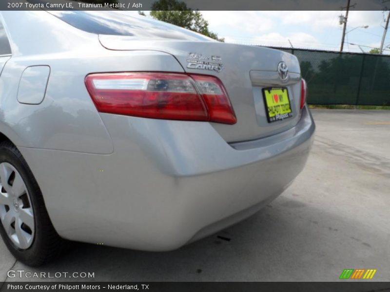 Titanium Metallic / Ash 2007 Toyota Camry LE