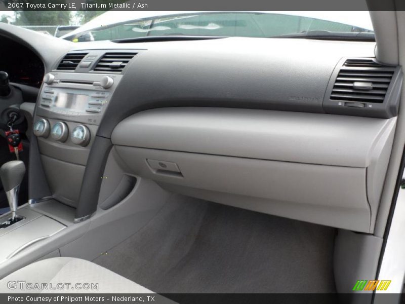 Titanium Metallic / Ash 2007 Toyota Camry LE