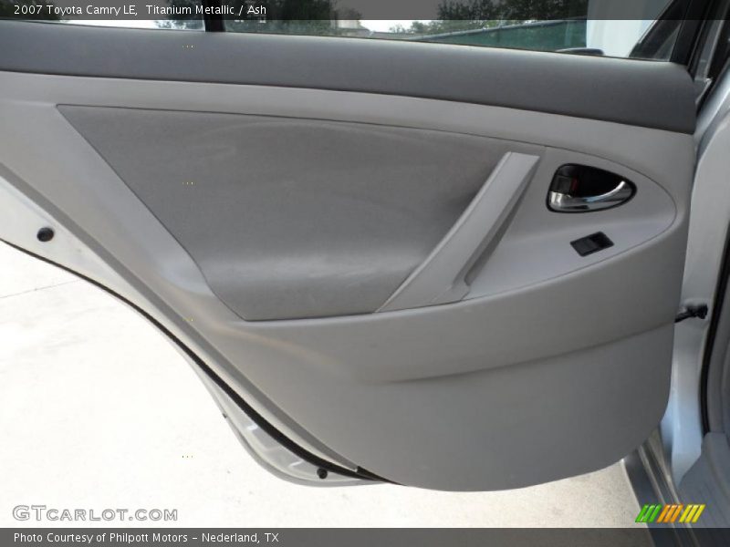 Titanium Metallic / Ash 2007 Toyota Camry LE