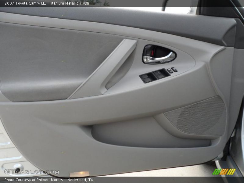Titanium Metallic / Ash 2007 Toyota Camry LE