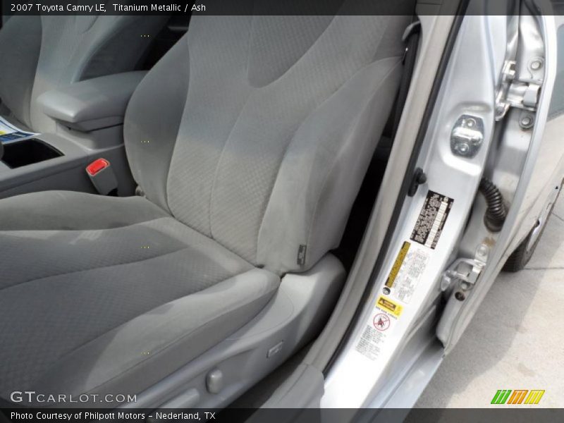 Titanium Metallic / Ash 2007 Toyota Camry LE