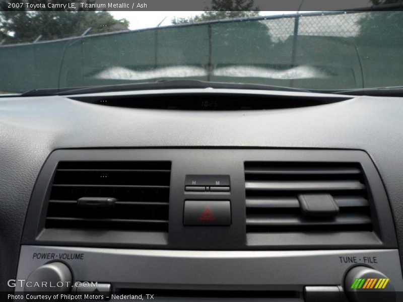 Titanium Metallic / Ash 2007 Toyota Camry LE