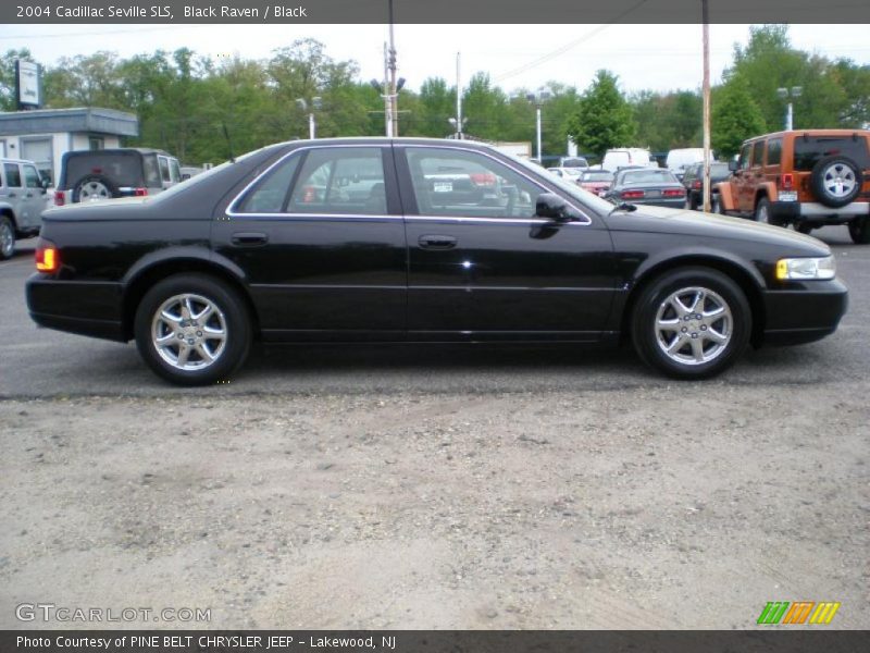 Black Raven / Black 2004 Cadillac Seville SLS