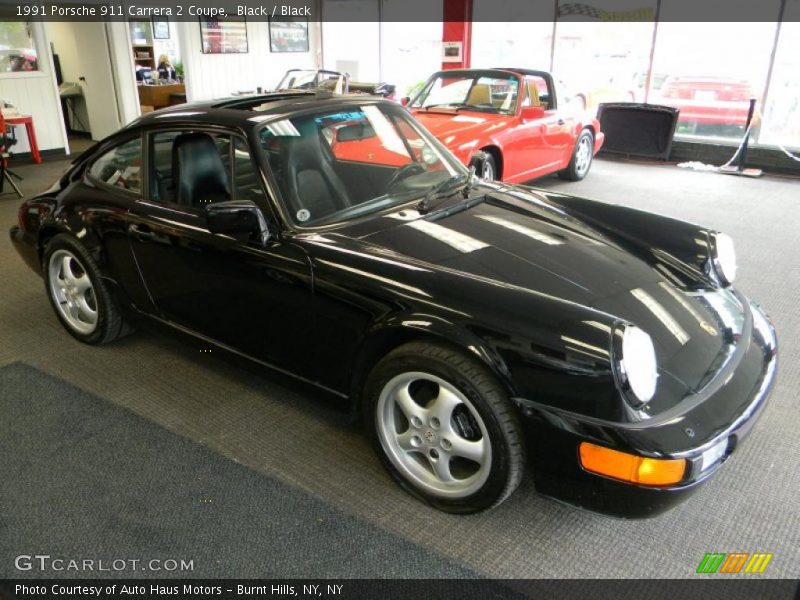 Front 3/4 View of 1991 911 Carrera 2 Coupe