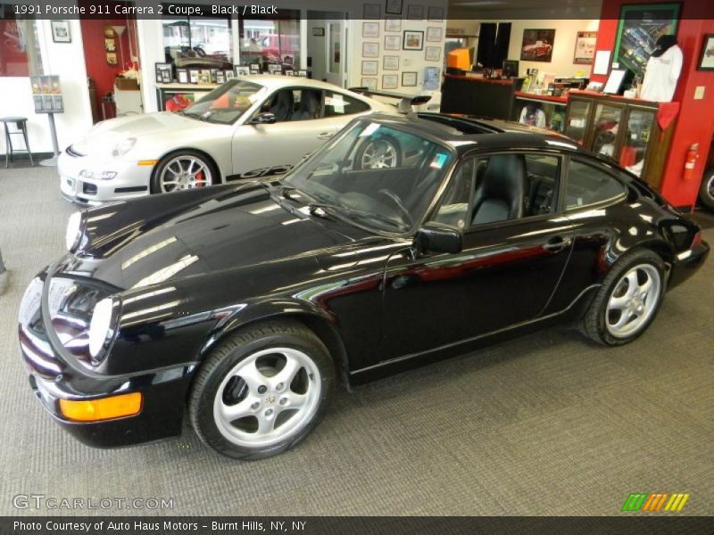 Front 3/4 View of 1991 911 Carrera 2 Coupe