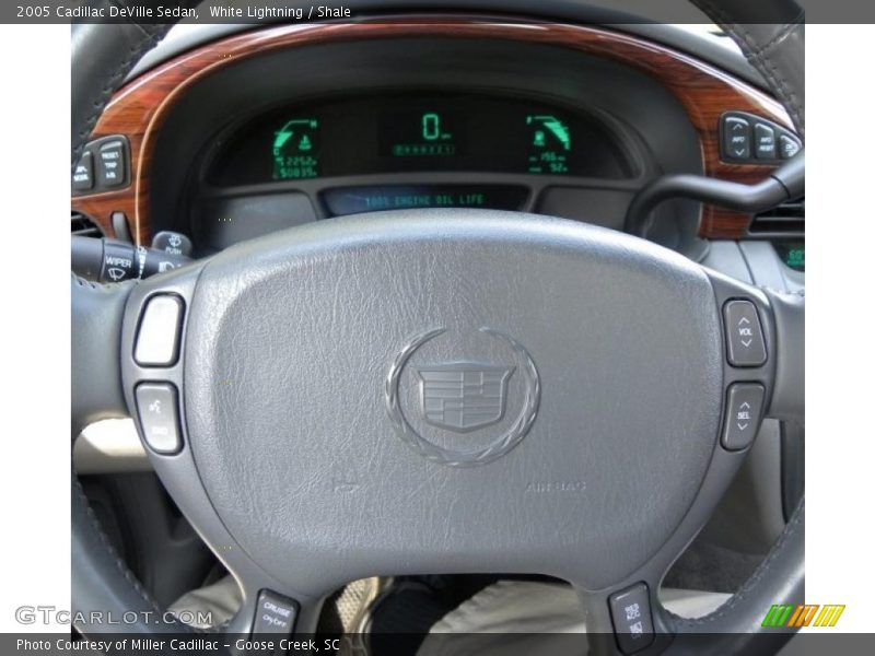 White Lightning / Shale 2005 Cadillac DeVille Sedan