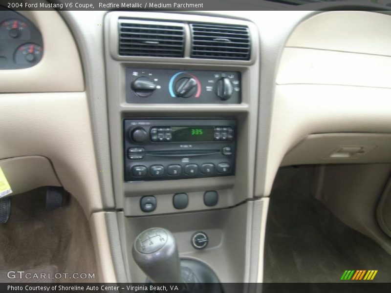 Controls of 2004 Mustang V6 Coupe
