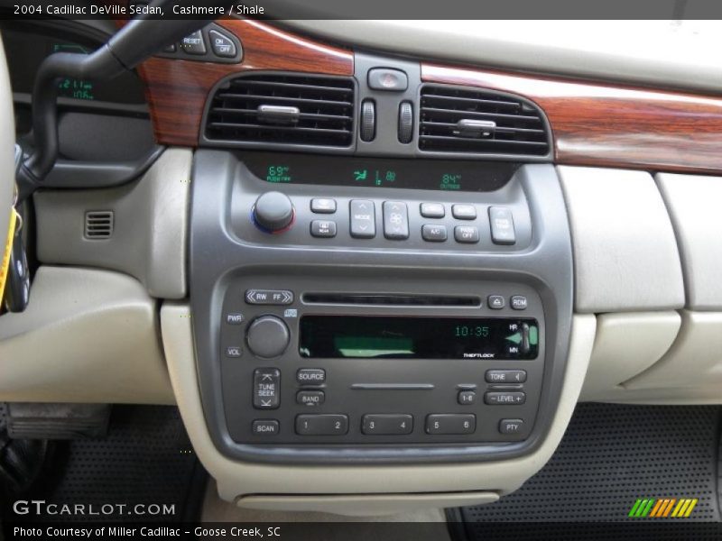 Cashmere / Shale 2004 Cadillac DeVille Sedan