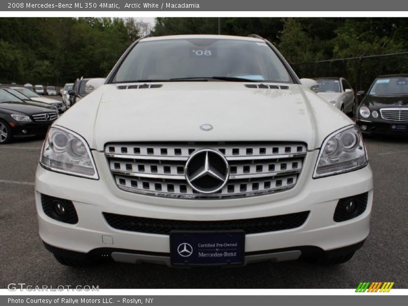Arctic White / Macadamia 2008 Mercedes-Benz ML 350 4Matic