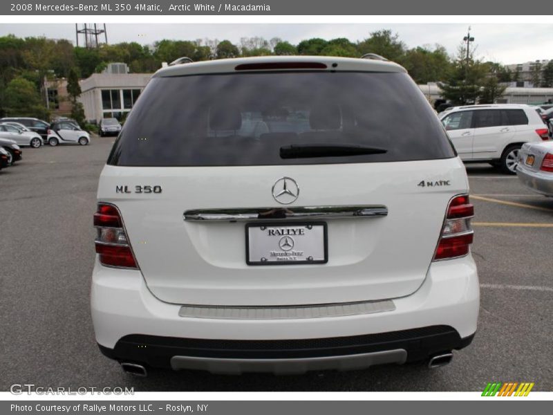 Arctic White / Macadamia 2008 Mercedes-Benz ML 350 4Matic