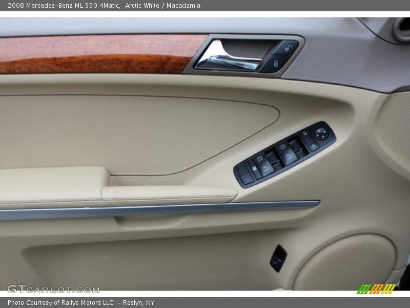 Arctic White / Macadamia 2008 Mercedes-Benz ML 350 4Matic