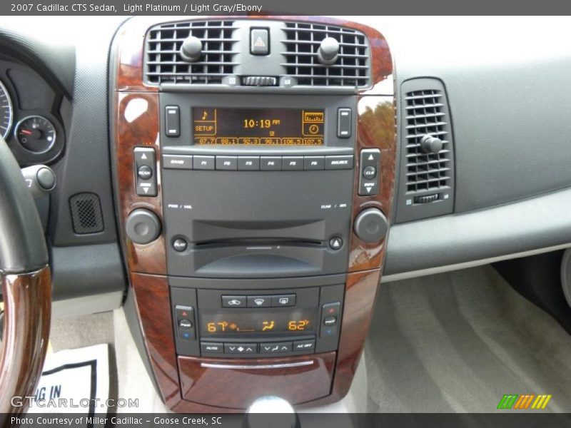 Light Platinum / Light Gray/Ebony 2007 Cadillac CTS Sedan