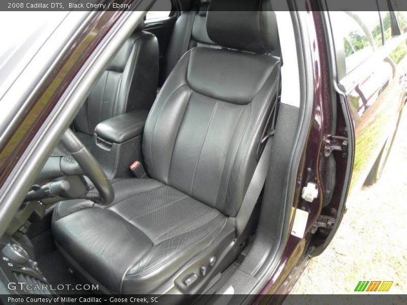 Black Cherry / Ebony 2008 Cadillac DTS