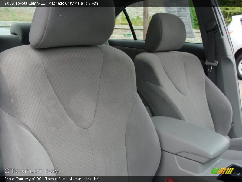 Magnetic Gray Metallic / Ash 2009 Toyota Camry LE