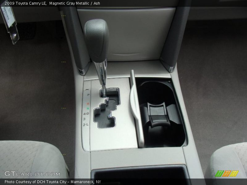 Magnetic Gray Metallic / Ash 2009 Toyota Camry LE
