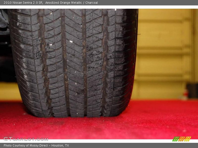 Anodized Orange Metallic / Charcoal 2010 Nissan Sentra 2.0 SR
