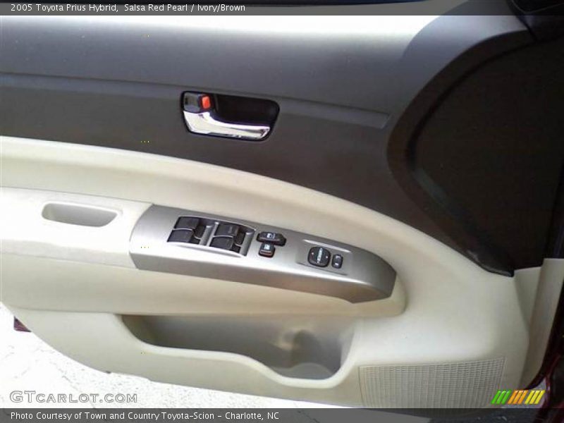 Salsa Red Pearl / Ivory/Brown 2005 Toyota Prius Hybrid