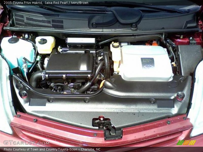 Salsa Red Pearl / Ivory/Brown 2005 Toyota Prius Hybrid