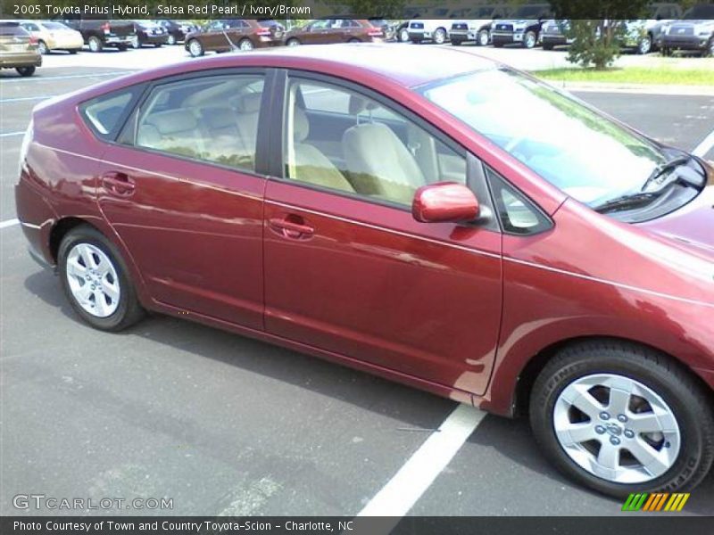 Salsa Red Pearl / Ivory/Brown 2005 Toyota Prius Hybrid