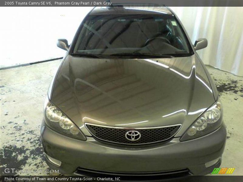 Phantom Gray Pearl / Dark Gray 2005 Toyota Camry SE V6