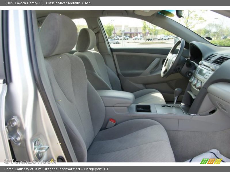 Classic Silver Metallic / Ash 2009 Toyota Camry LE