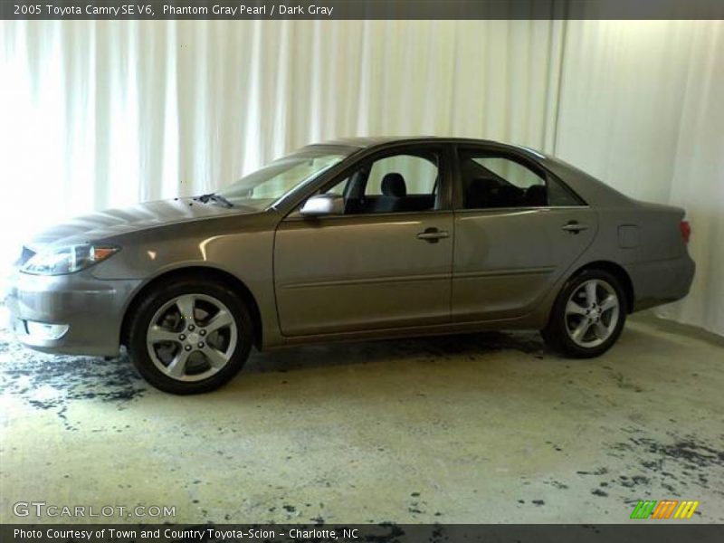 Phantom Gray Pearl / Dark Gray 2005 Toyota Camry SE V6