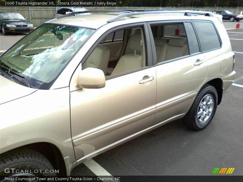 Sonora Gold Metallic / Ivory Beige 2006 Toyota Highlander V6