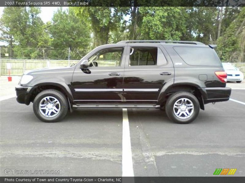 Black / Taupe 2007 Toyota Sequoia SR5 4WD
