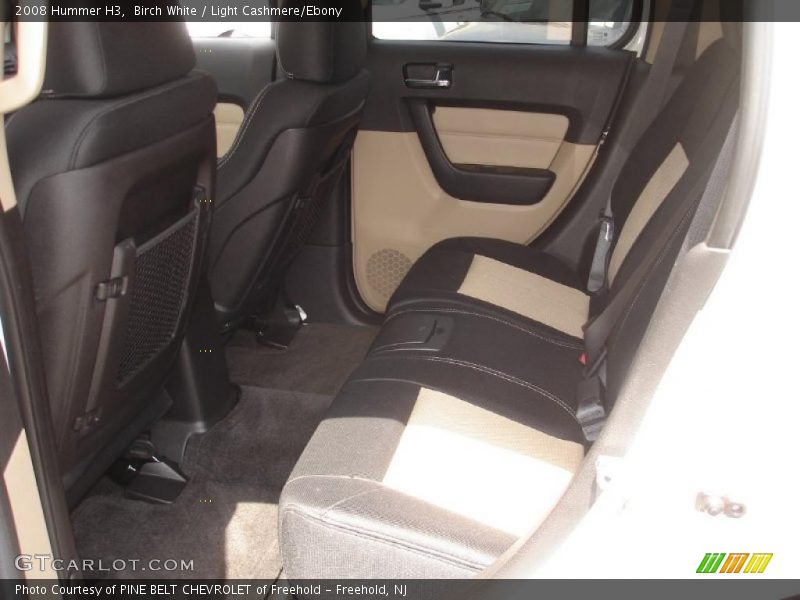 Birch White / Light Cashmere/Ebony 2008 Hummer H3