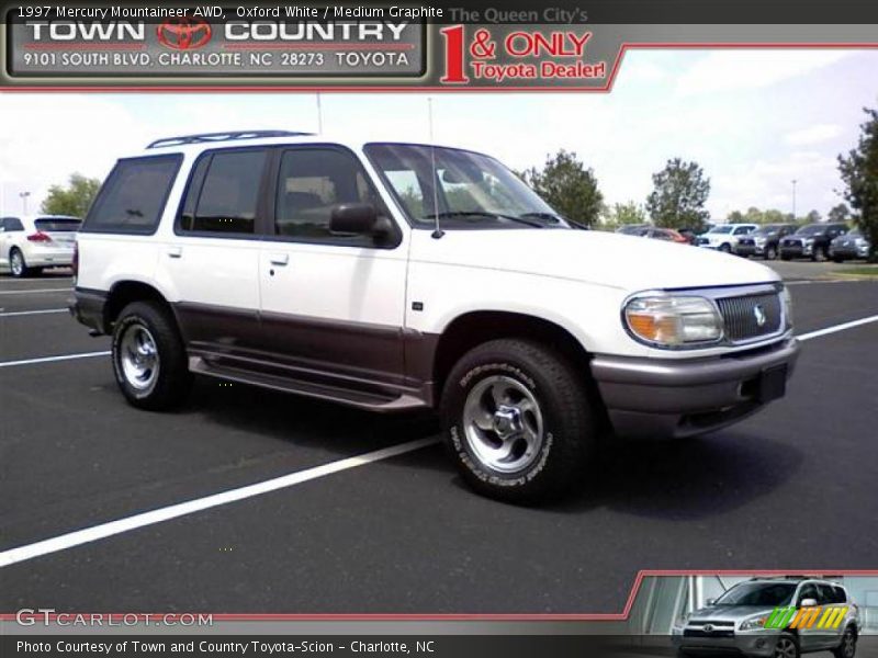 Oxford White / Medium Graphite 1997 Mercury Mountaineer AWD