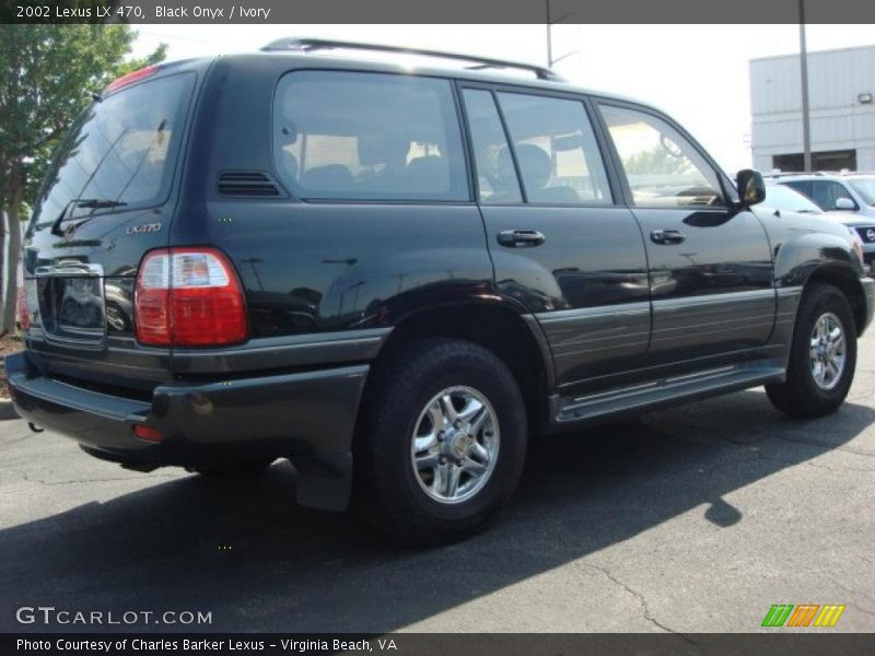 Black Onyx / Ivory 2002 Lexus LX 470
