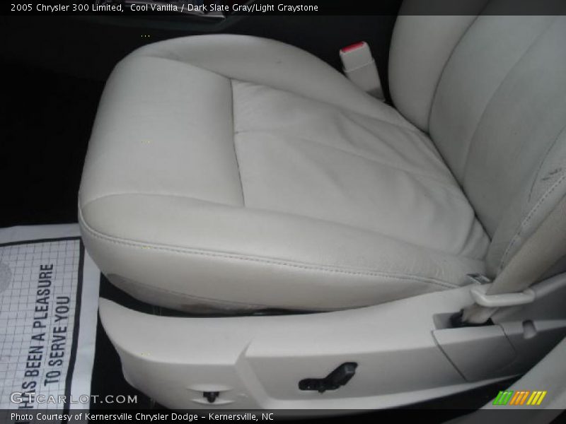 Cool Vanilla / Dark Slate Gray/Light Graystone 2005 Chrysler 300 Limited