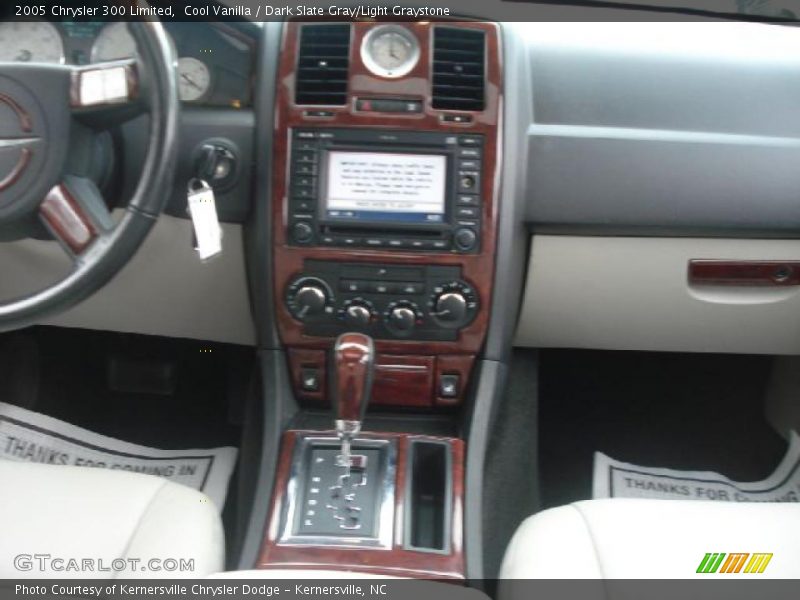 Cool Vanilla / Dark Slate Gray/Light Graystone 2005 Chrysler 300 Limited