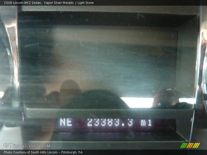Vapor Silver Metallic / Light Stone 2008 Lincoln MKZ Sedan