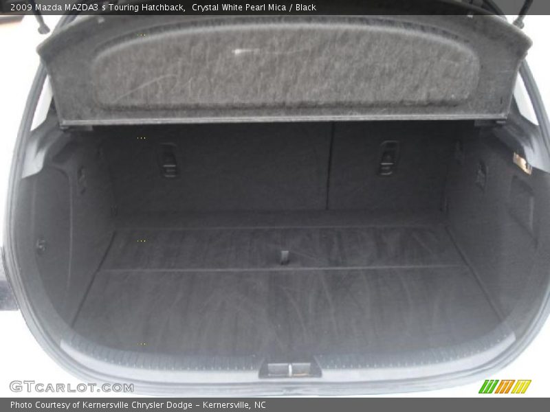  2009 MAZDA3 s Touring Hatchback Trunk