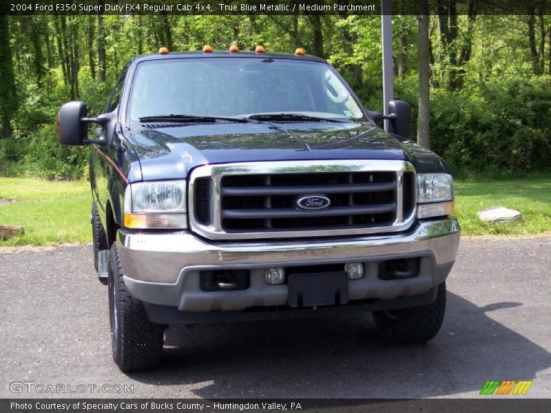 True Blue Metallic / Medium Parchment 2004 Ford F350 Super Duty FX4 Regular Cab 4x4