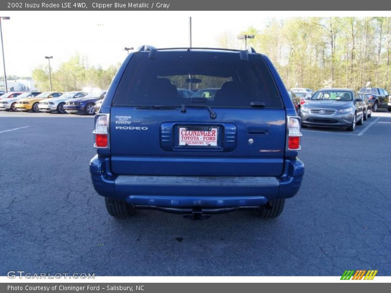 Clipper Blue Metallic / Gray 2002 Isuzu Rodeo LSE 4WD