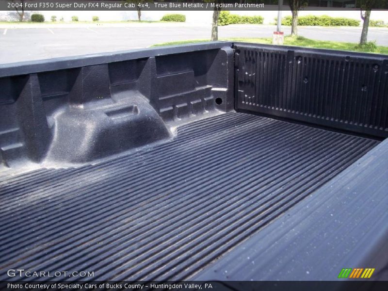 True Blue Metallic / Medium Parchment 2004 Ford F350 Super Duty FX4 Regular Cab 4x4