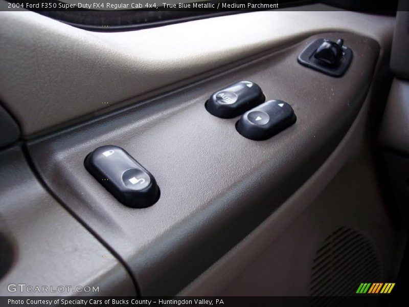 True Blue Metallic / Medium Parchment 2004 Ford F350 Super Duty FX4 Regular Cab 4x4
