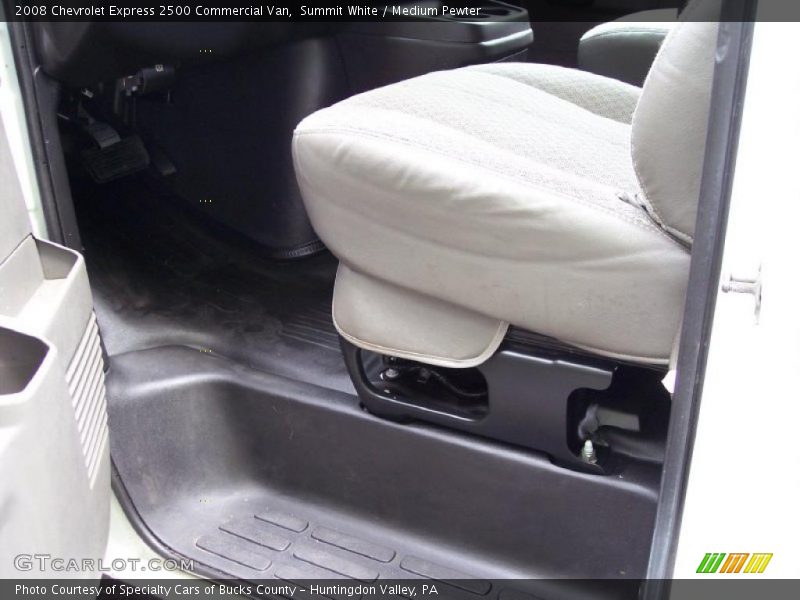Summit White / Medium Pewter 2008 Chevrolet Express 2500 Commercial Van
